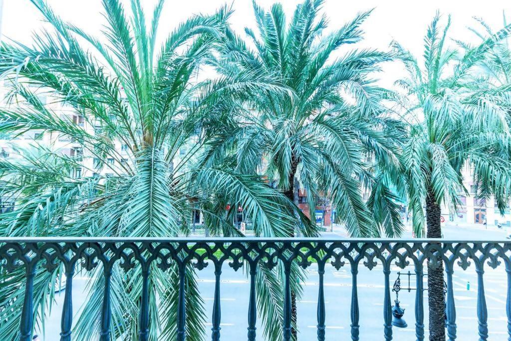 Tranquilo Y Acogedor En El Centro De La Ciudad Appartement Valencia Buitenkant foto